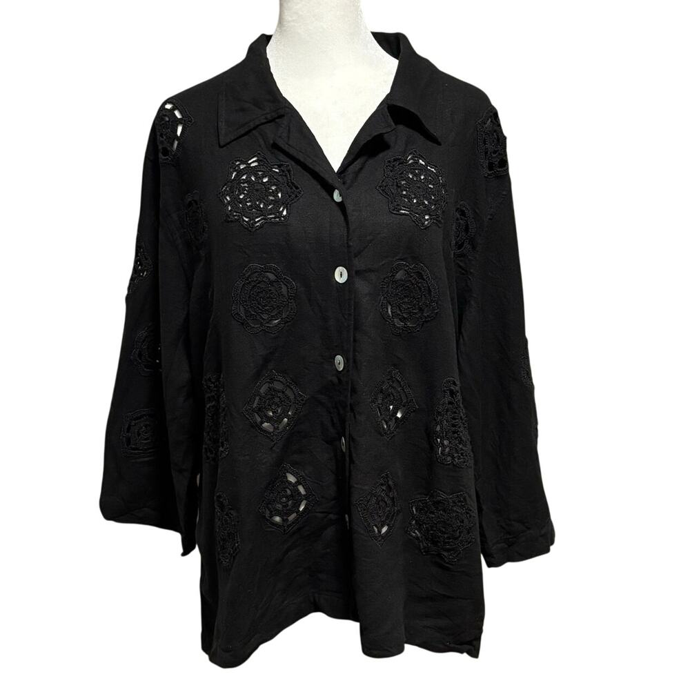 Stonebridge Size XL Button Front Linen Top Shirt Crochet Details Black